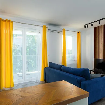 Zajezdnia 2-bedroom Lejlighed *
